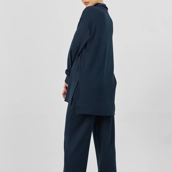 Matching set, new- never worn - Picture 3 of 3